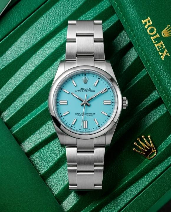 Rolex Oyster Perpetual Milgauass (With Og Box)