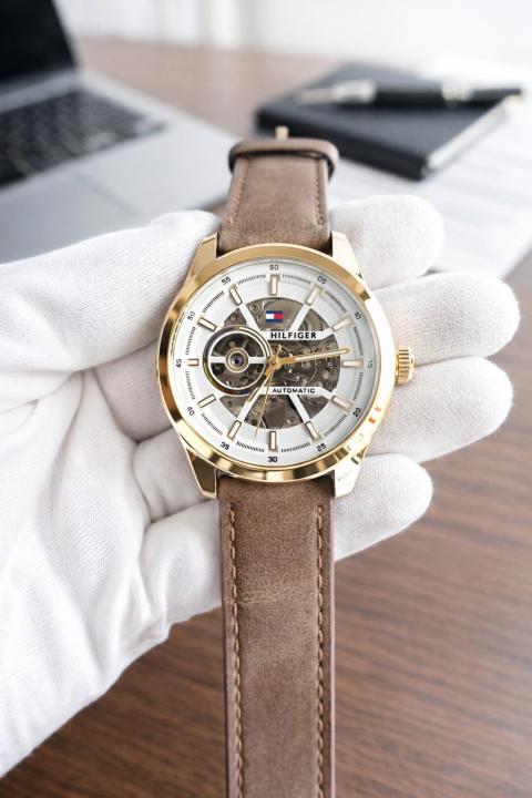 Tommy Hilfiger Automatic (With Og Box)