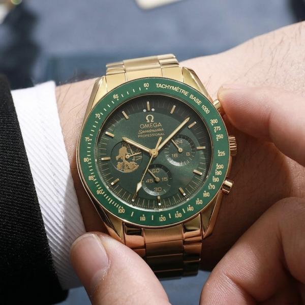 Omega Speedmaster Professional