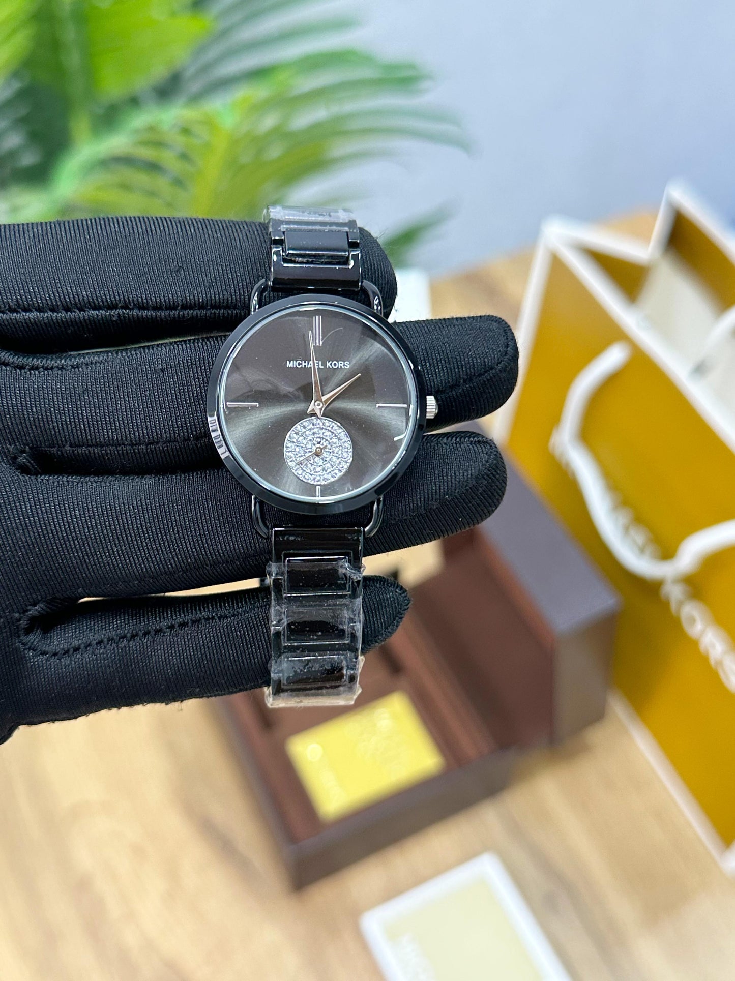 Michael kors (With Og Box)