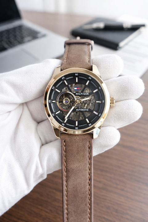 Tommy Hilfiger Automatic (With Og Box)