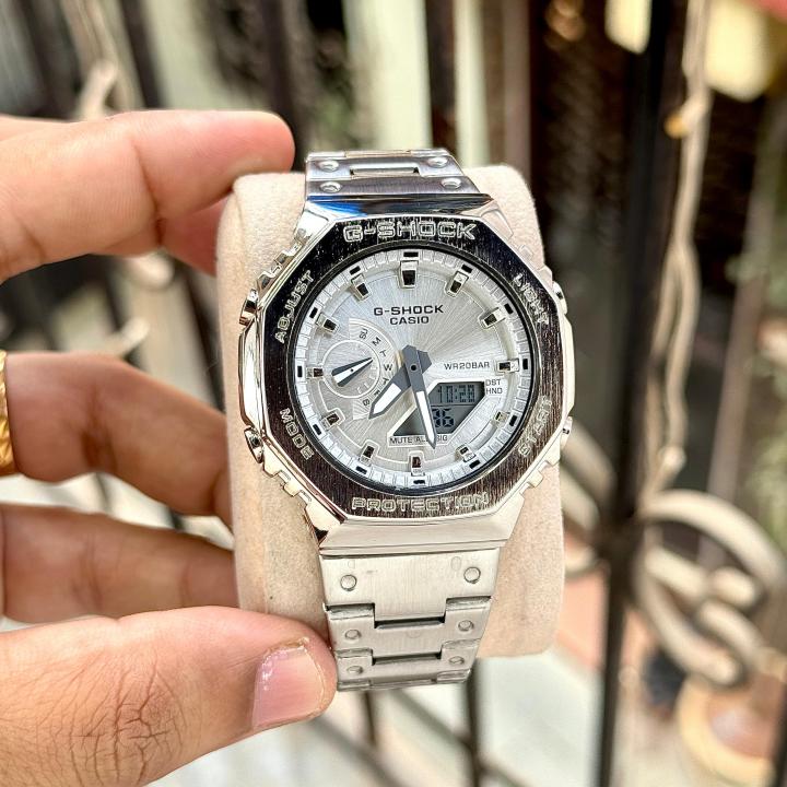 G Shock GM2100